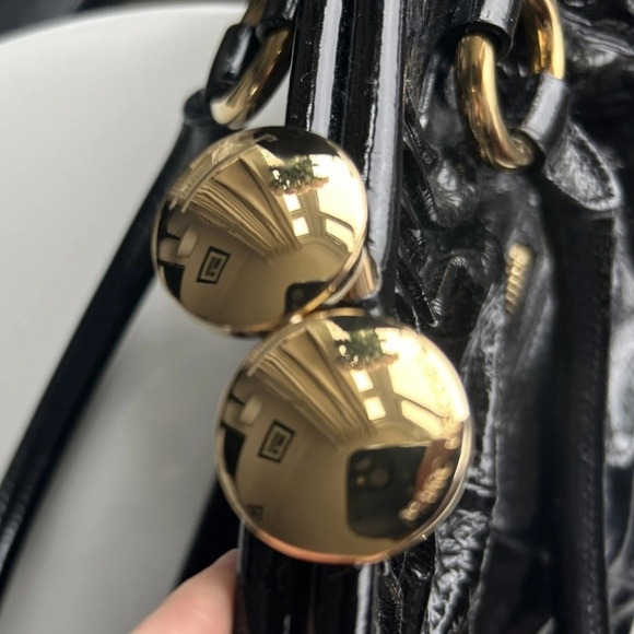 Marc Jacobs Re-Edition Leather Stam Bag - Picture 2 of 12